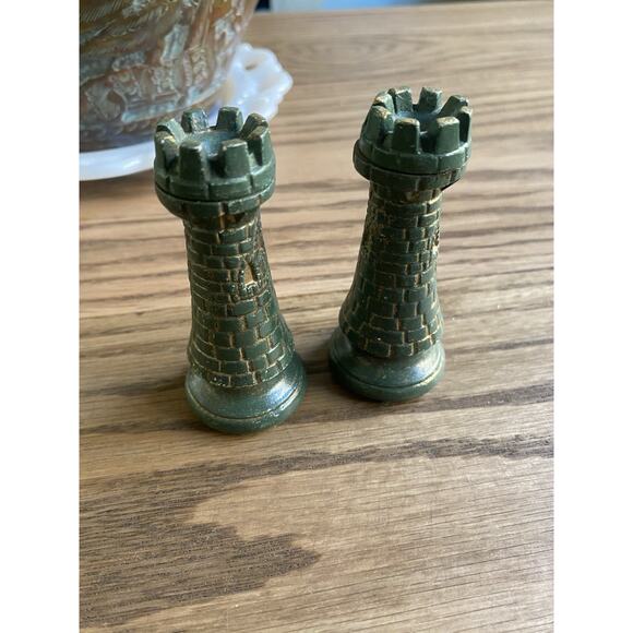 Vintage Midcentury Medieval Duncan Ceramic Hand Painted Chess Pieces Two Rooks - Picture 3 of 4